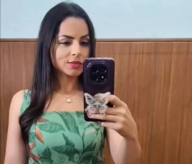 Blusa Seda Celeste